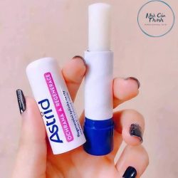 Son dưỡng Astrid dưỡng môi hiệu quả, tạm biệt đôi môi bong tróc, nứt nẻ